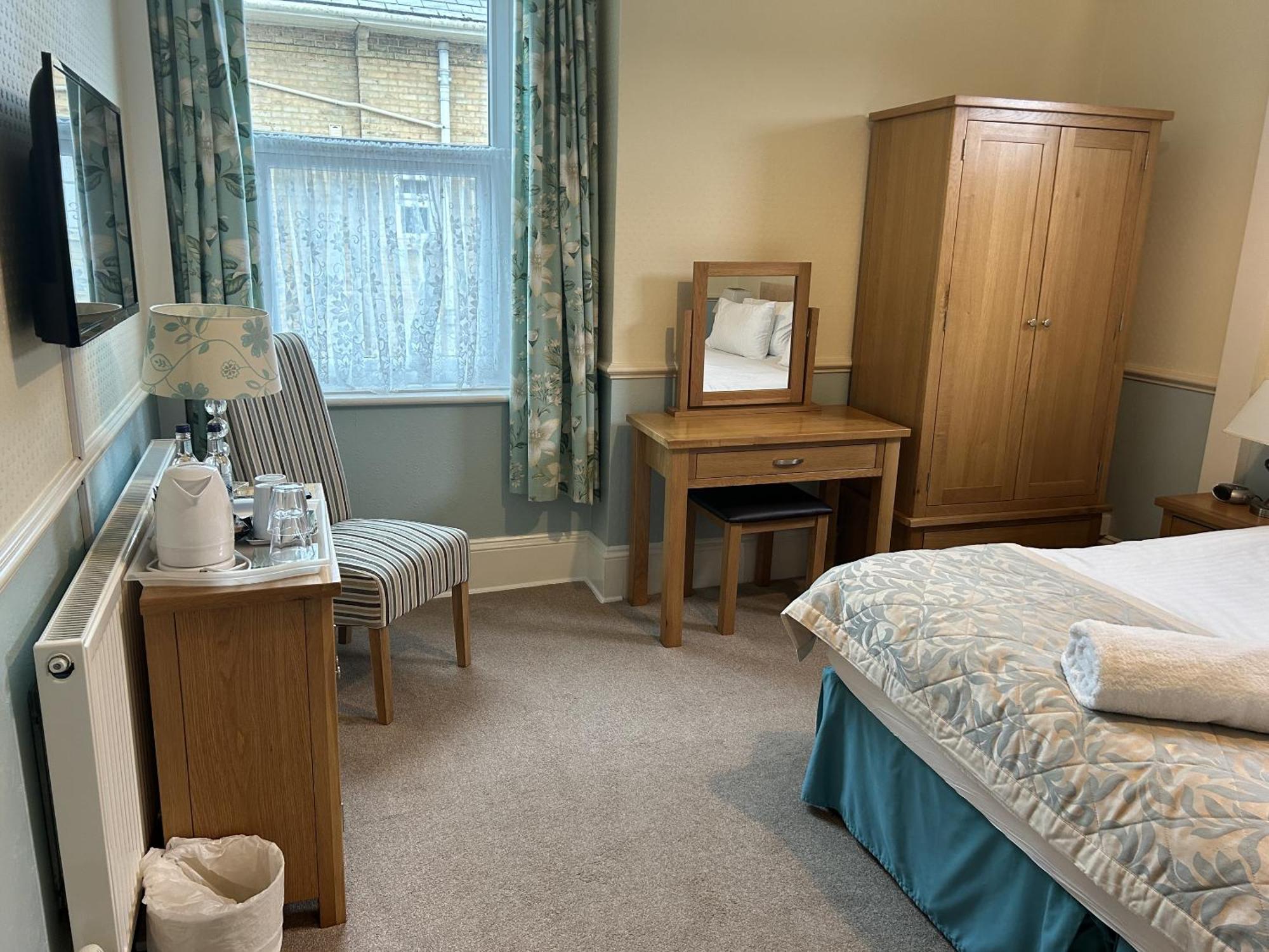 Harbour Lights Guesthouse Free Breakfast Weymouth Esterno foto