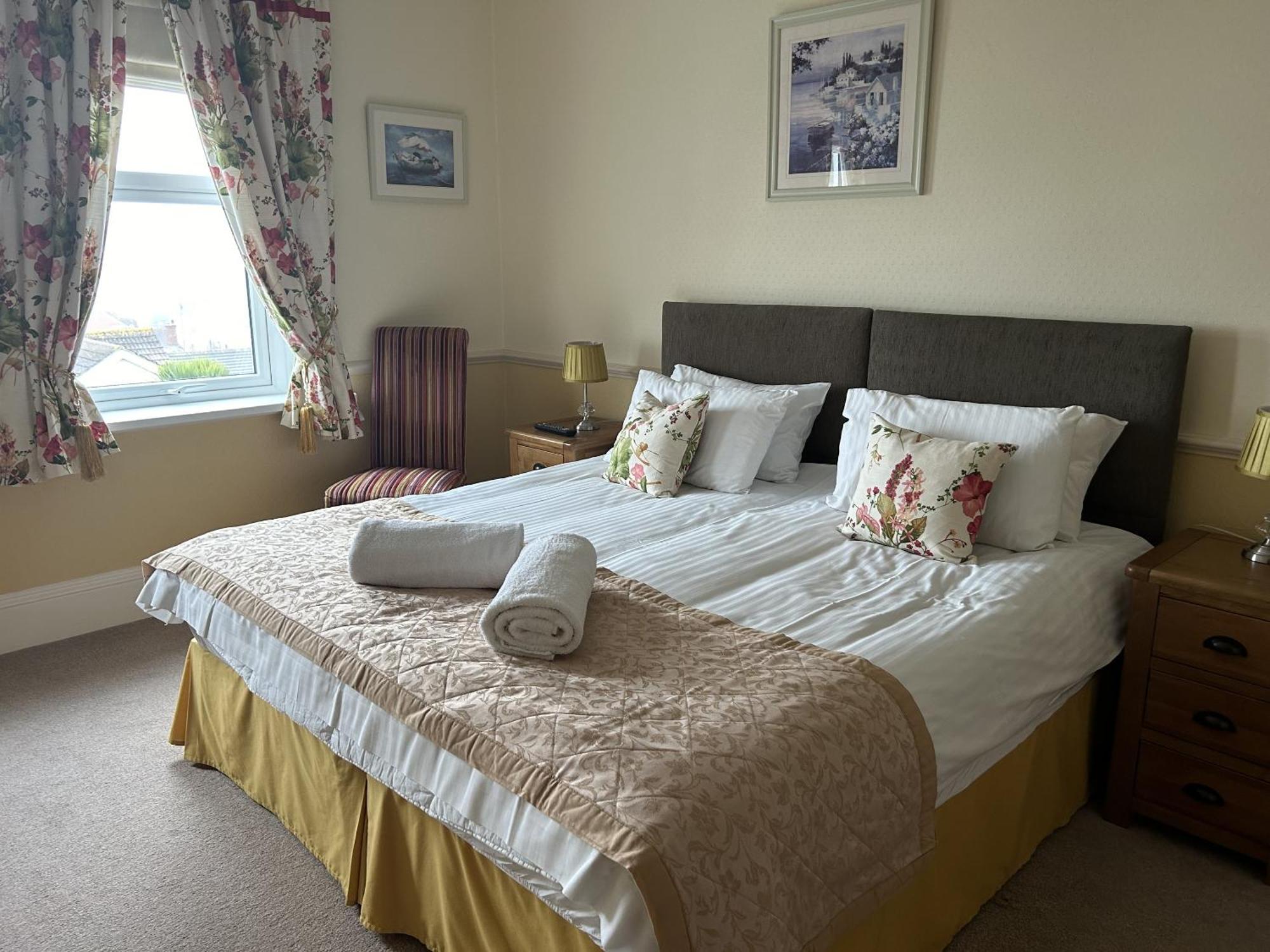 Harbour Lights Guesthouse Free Breakfast Weymouth Esterno foto